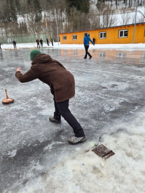 Zweigstellen-Eisschiessen-2026